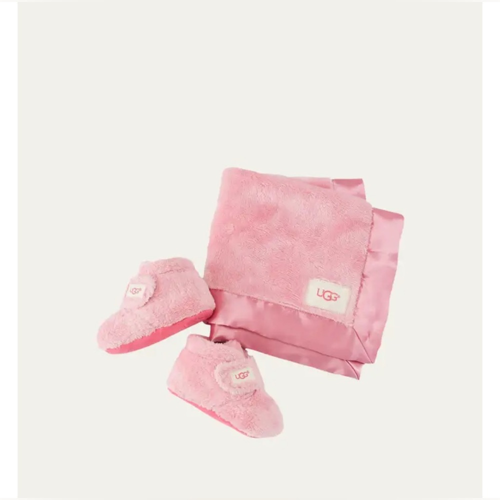 UGG 12-18 months Bixbee and Lovey Set